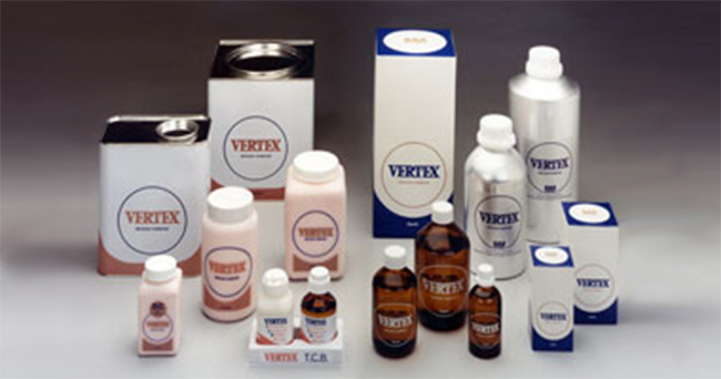 1980 Novos materiais acrílicos Vertex são desenvolvidos