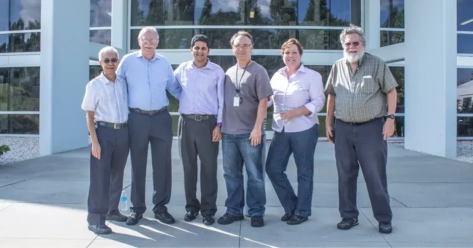 A 3D Systems é cofundada por Chuck Hull e se torna a primeira empresa de impressão em 3D do mundo