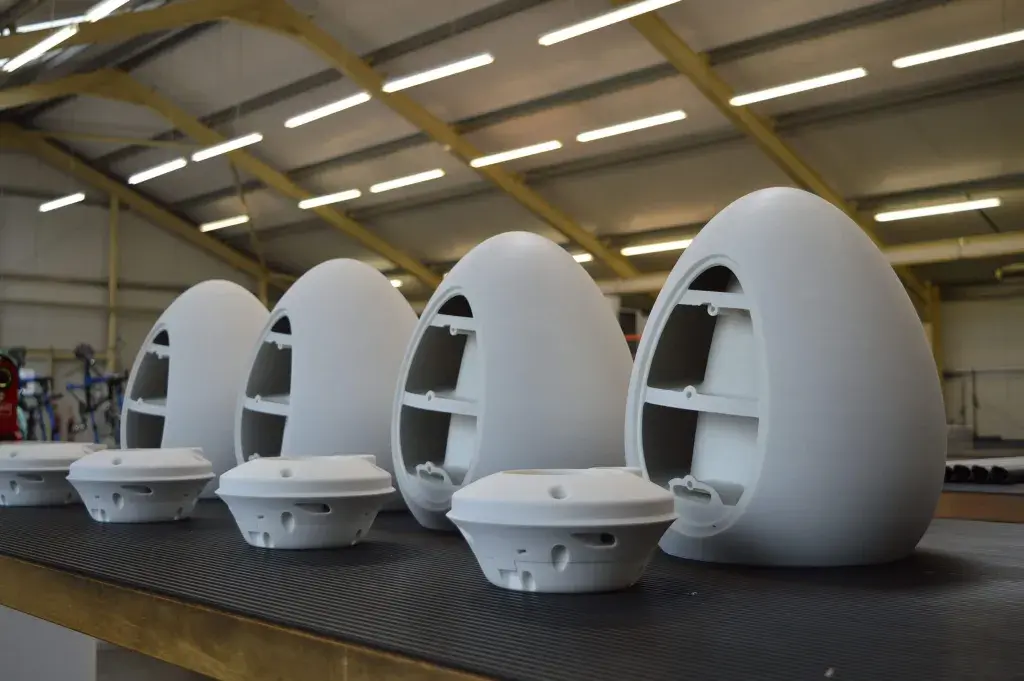 Gabinetes da caixa acústica produzidos usando SLS