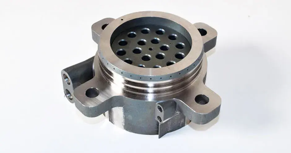 Injetor de combustível de metal do DLR impresso em 3D