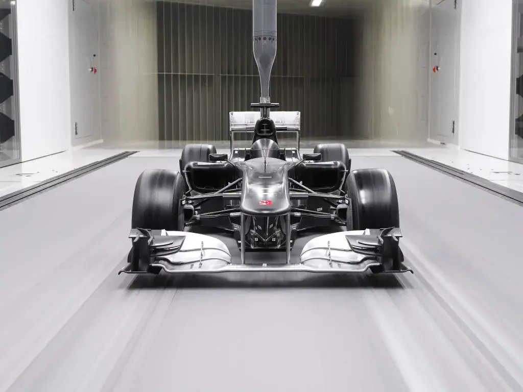 Modelo de túnel eólico da Sauber com tecnologia da 3D Systems