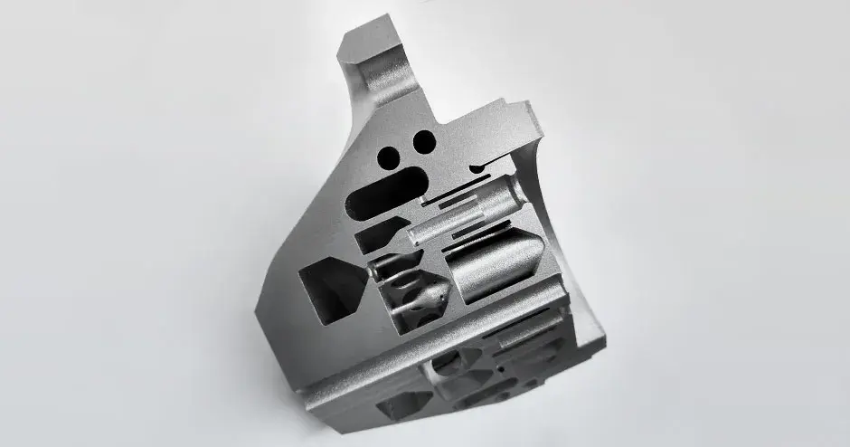 Corte de um injetor de combustível do DLR impresso em 3D na DMP