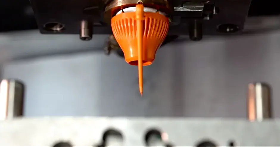 Peça de resfriamento conformal moldada por injeção da Bastech