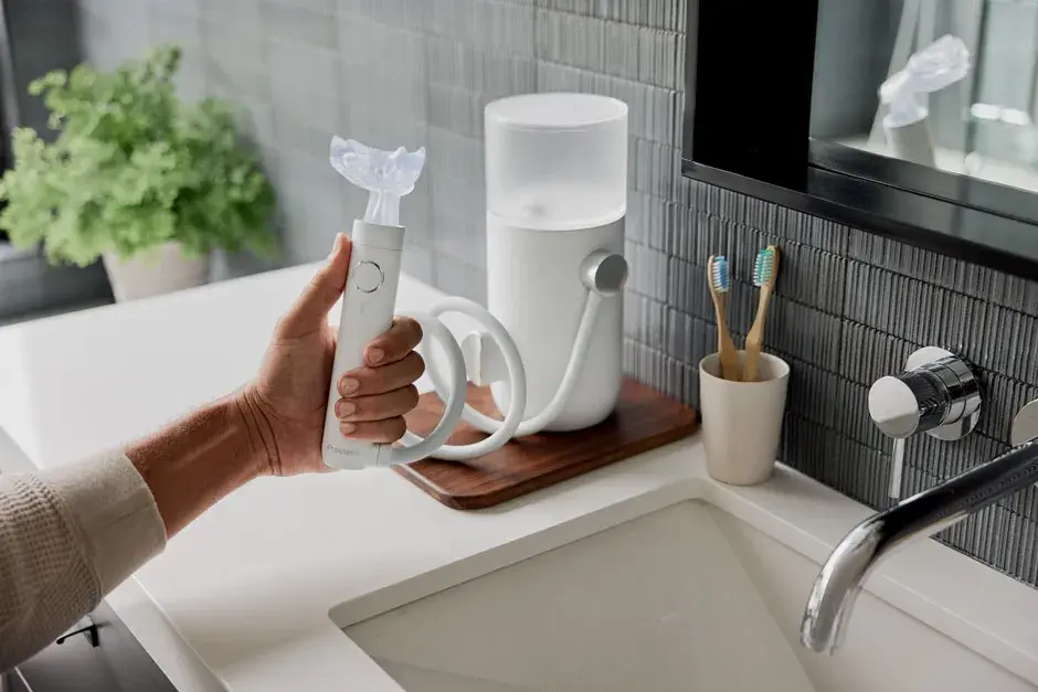 In'Tech Male no banheiro