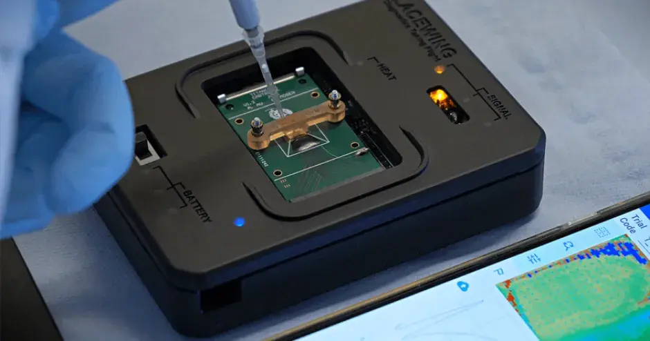 Componentes impressos em 3D na Figure 4 para dispositivo de diagnóstico avançado